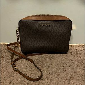Michael Kors crossbody